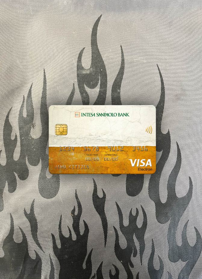 Slovenia Intesa Sanpaolo Bank, Poslovalnica Koper bank visa elecron card photolook front